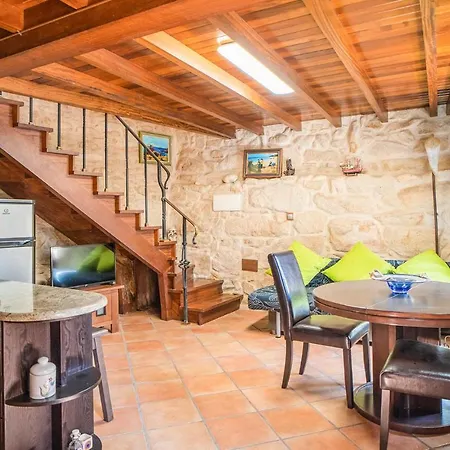 2 Bedroom Amazing Home In Muros Zewnętrze zdjęcie