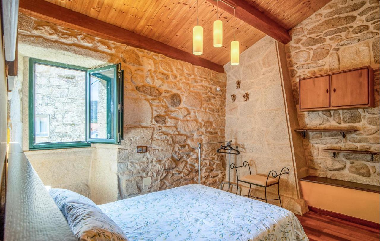 2 Bedroom Amazing In Hébergement de vacances *