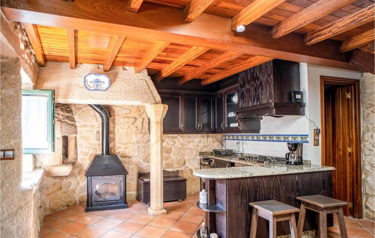 Сasa de vacaciones 2 Bedroom Amazing In Muros